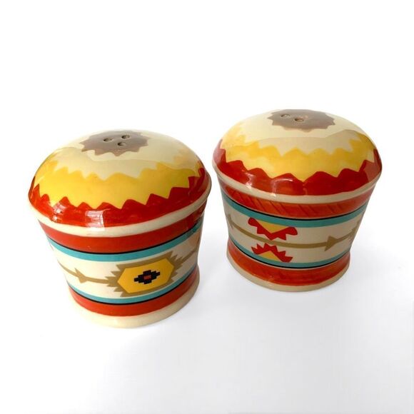 Southwestern Aztec Salt & Pepper Shakers - Picture 1 of 6